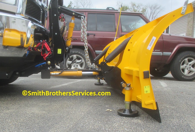 Smith Brothers Services 2015 Ram 2500HD Meyer Lot Pro 8 SOS Plow Install